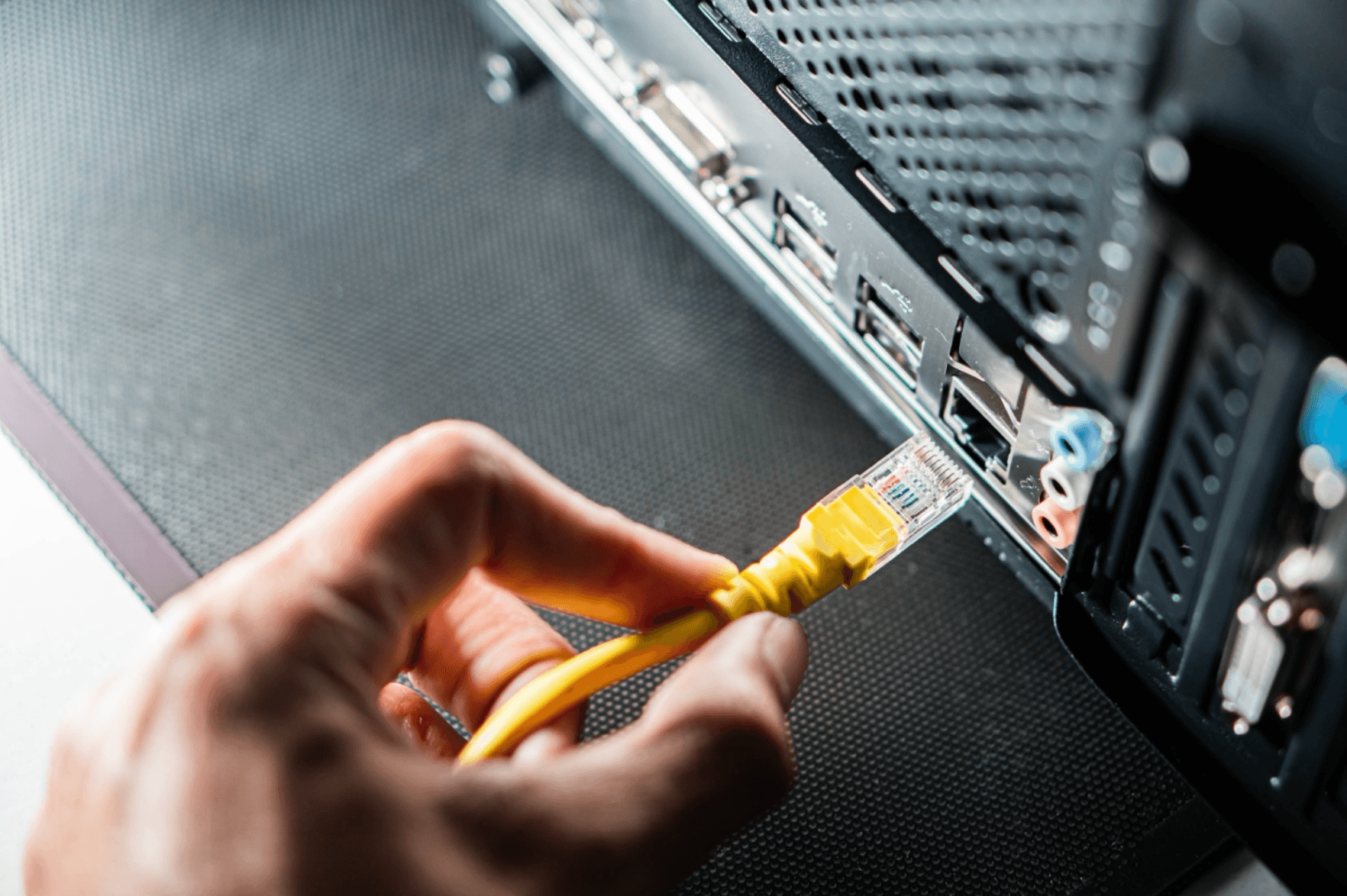 blog/hero_Fiber Optic Cable vs. Ethernet: Understanding the Differences.png